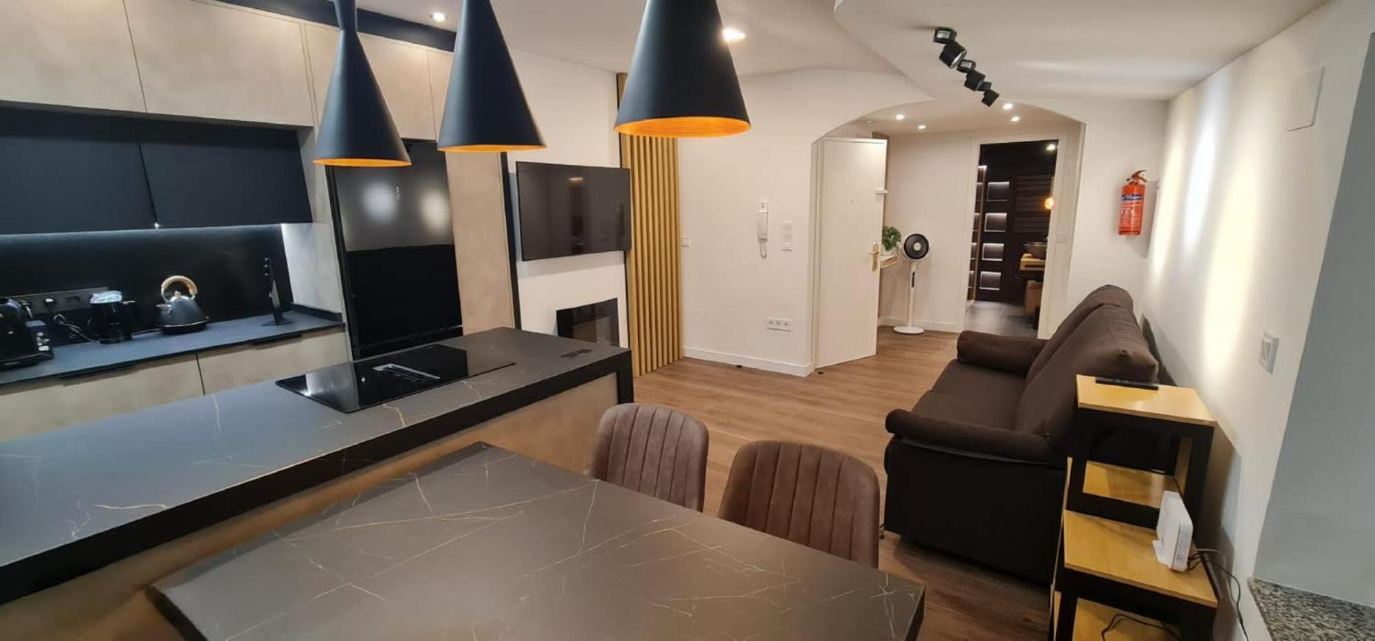 Atico De Diseno En El Centro Leilighet Oviedo Eksteriør bilde