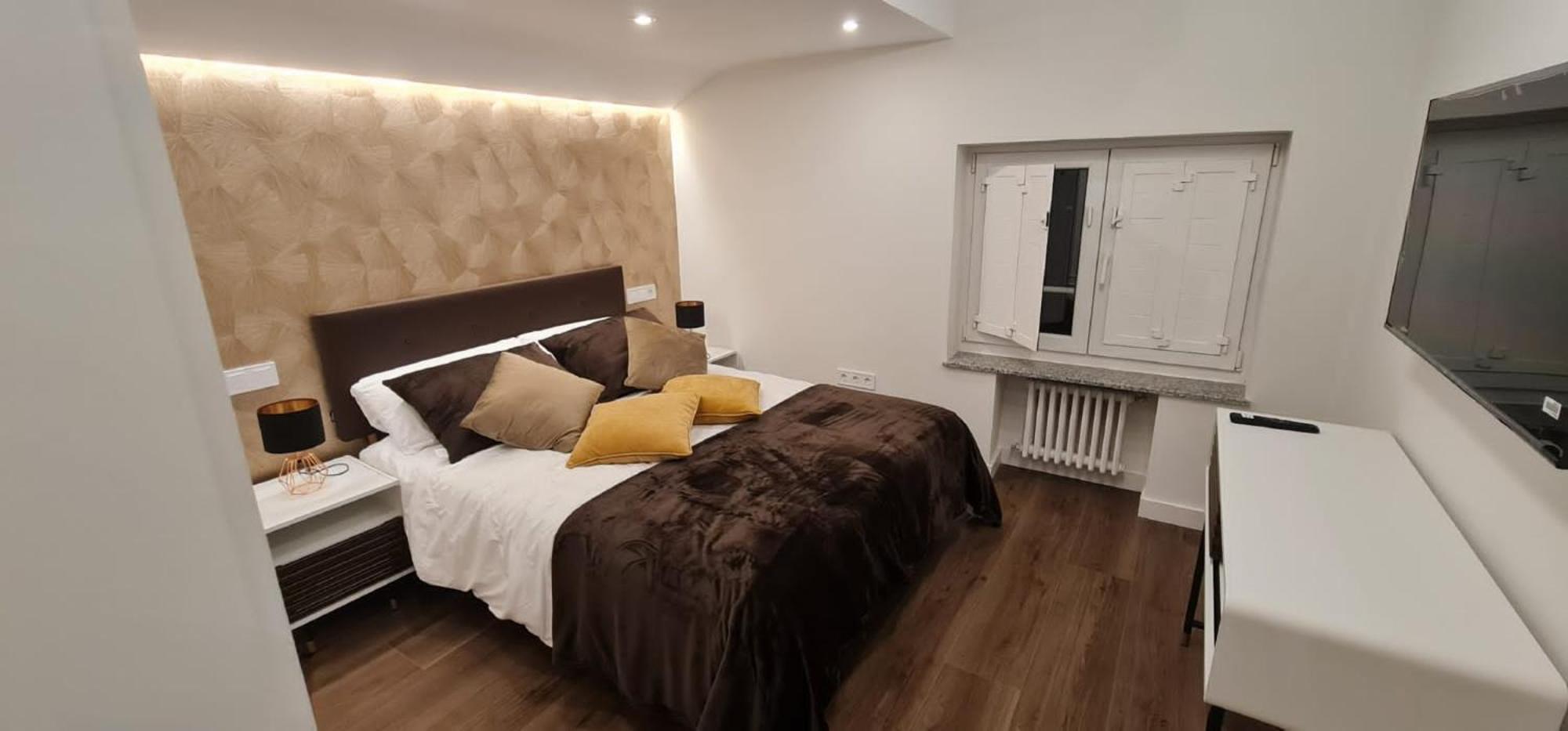 Atico De Diseno En El Centro Leilighet Oviedo Eksteriør bilde