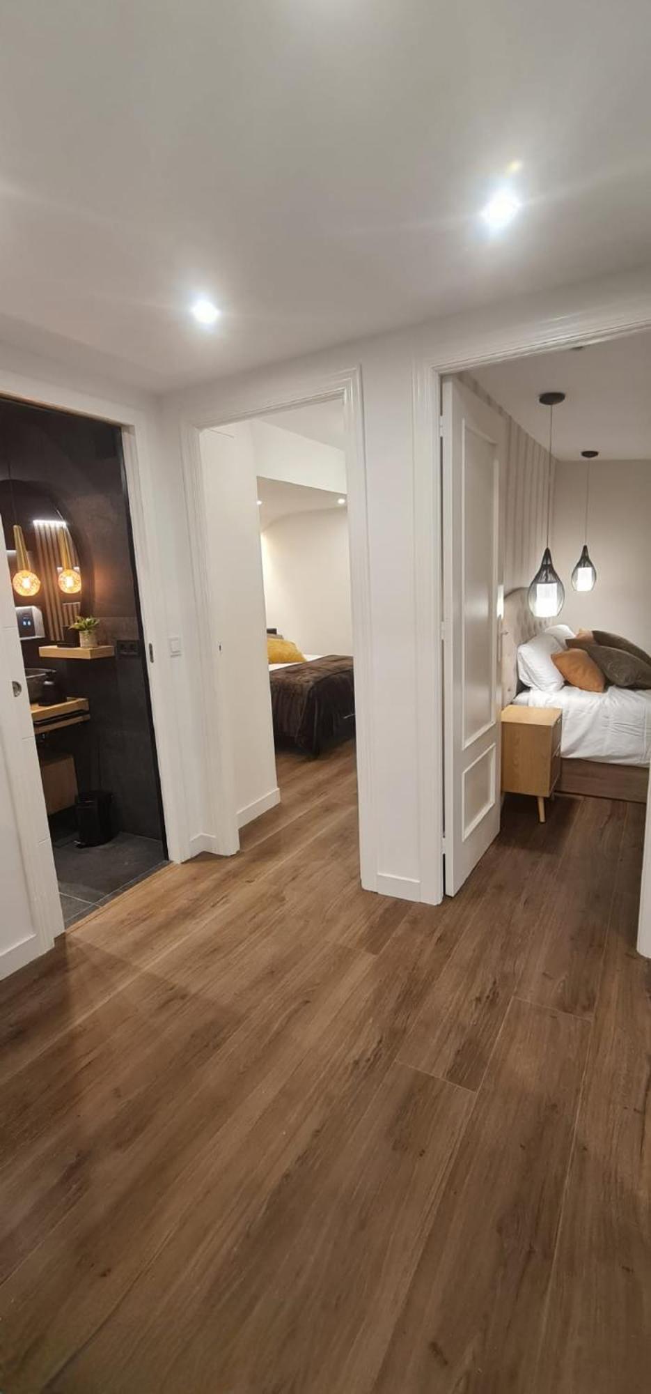 Atico De Diseno En El Centro Leilighet Oviedo Eksteriør bilde